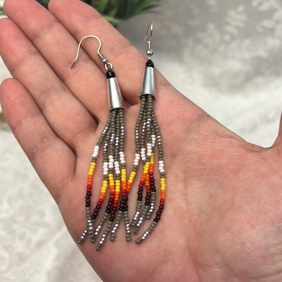 NEW Handmade Tassle Boho Beaded Earrings - Picture 2 of 3